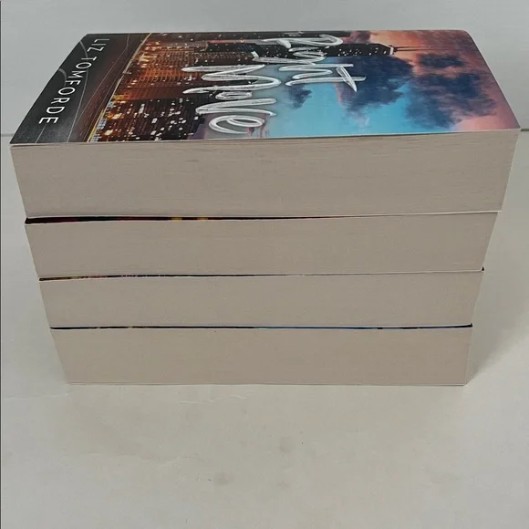 Wind City Series: Mile High, Play Along, Caught Up, The Right Move - Picture 5 of 7